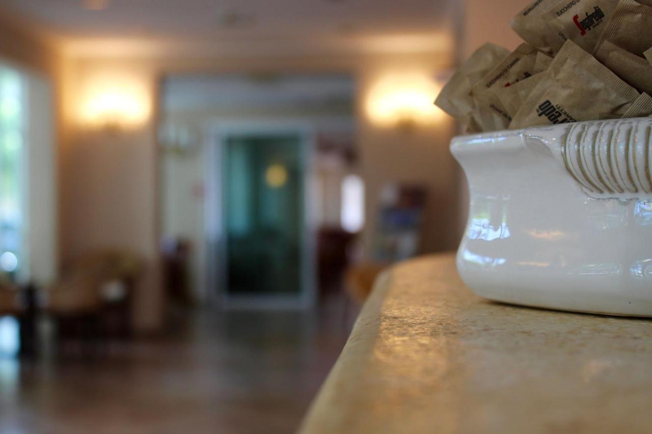 Depandance Hotel Jole تْشيزيناتيكو المظهر الخارجي الصورة